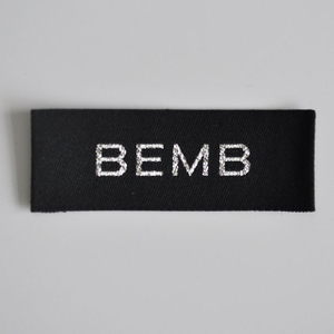 silvery thread woven label for garment QD-WL-0012
